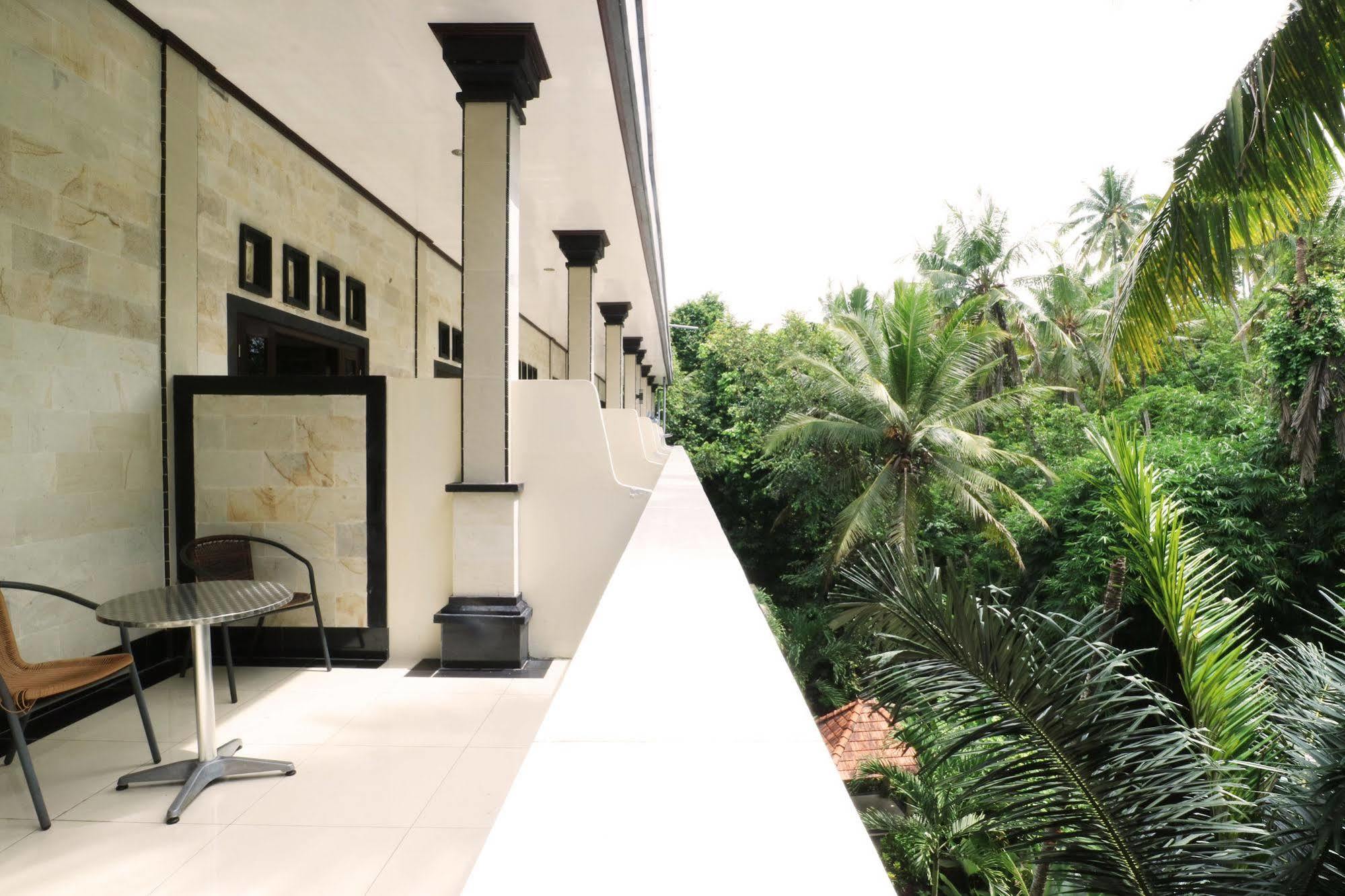 Oyo 91925 Ijo Eco Lodge Hotel Mengwi ภายนอก รูปภาพ
